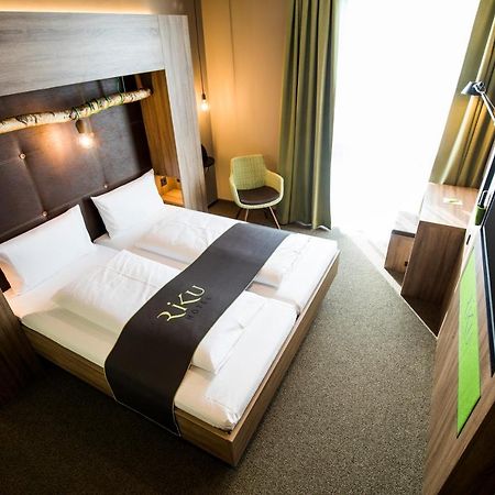 Riku Hotel ฟุลเลนดอร์ฟ ภายนอก รูปภาพ